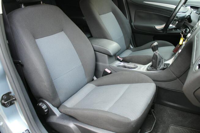 Ford Mondeo Benzyna 145 KM 187 tys km Zadbany Opłacony