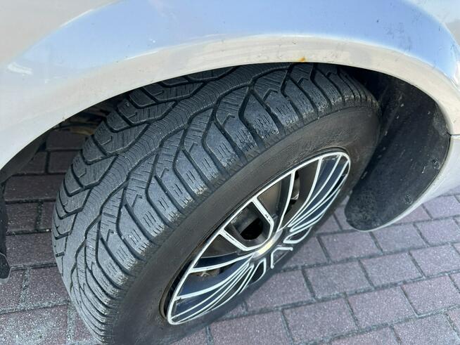 Nissan Primera Salon Polska, niezawodna benzyna, przegląd do 2027, klimatronik, hak