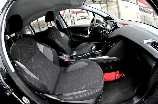 Peugeot 2008 _1.2 82 KM Lift Navi Led Klimatronik Parktronik_