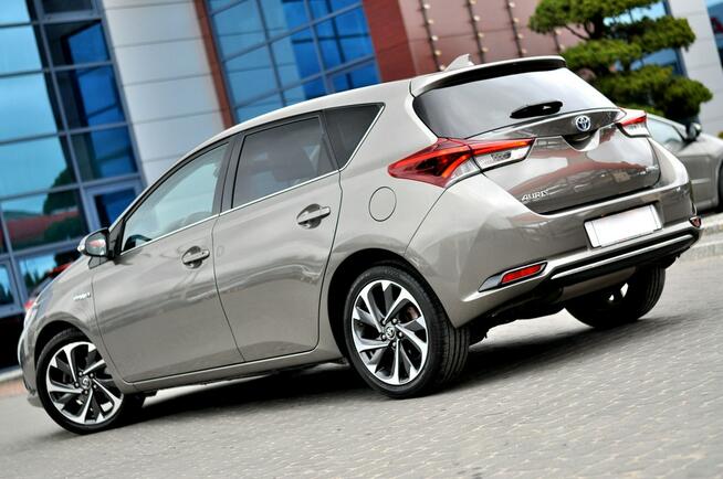 Toyota Auris _1.8 136KM_HYBRID_Led_Navi_Kamera_Climatronic_Serwis_