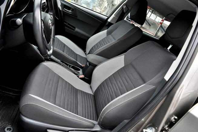 Toyota Auris _1.8 136KM_HYBRID_Led_Navi_Kamera_Climatronic_Serwis_