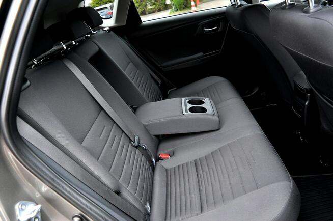 Toyota Auris _1.8 136KM_HYBRID_Led_Navi_Kamera_Climatronic_Serwis_