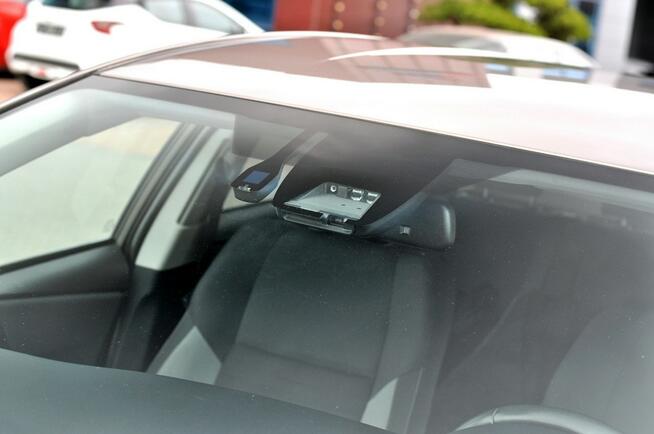 Toyota Auris _1.8 136KM_HYBRID_Led_Navi_Kamera_Climatronic_Serwis_