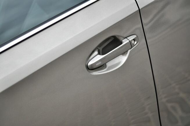 Toyota Auris _1.8 136KM_HYBRID_Led_Navi_Kamera_Climatronic_Serwis_