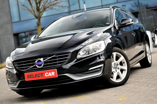Volvo V60 LiFT 2,0D 5-Cilindrów Automat Ledy Skóra Navi Full Opcja