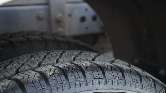 Iveco Daily 35C18 Ciągnik siodłowy * Mini Sattel * Kilka sztuk Lub Nowy kipper Producent