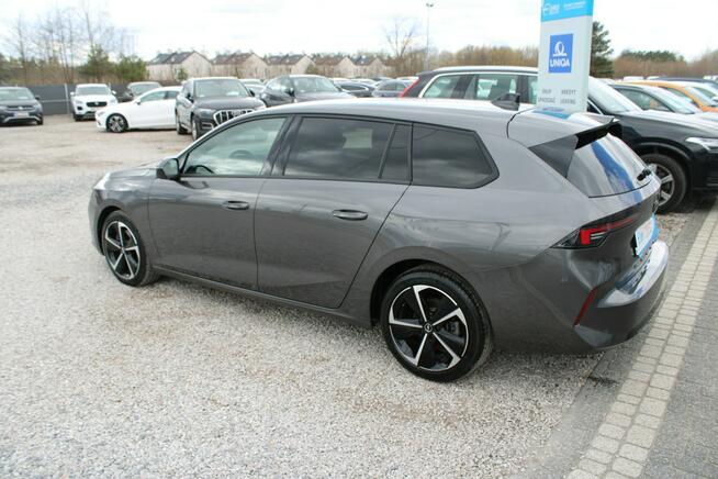 Opel Astra Sports Tourer Kamery G.Fotele Kierownica netto 64146PLN