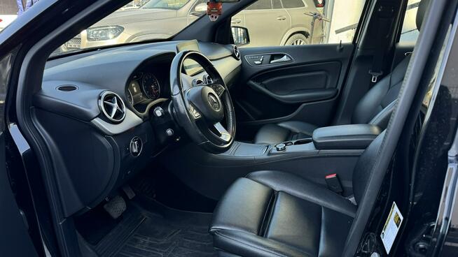 Mercedes B 250 2.0 211KM 4Matic Aut. Skóra Panorama Kamera El. fotele Bi xenon + LED
