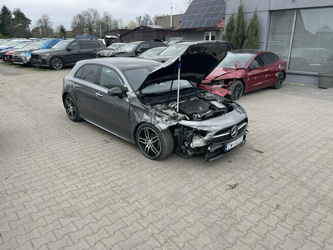Mercedes A 200 Salon PL AMG line Automat Pamięć Szyberdach kamery360