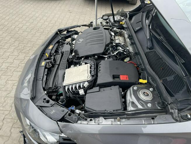 Mercedes A 200 Salon PL AMG line Automat Pamięć Szyberdach kamery360