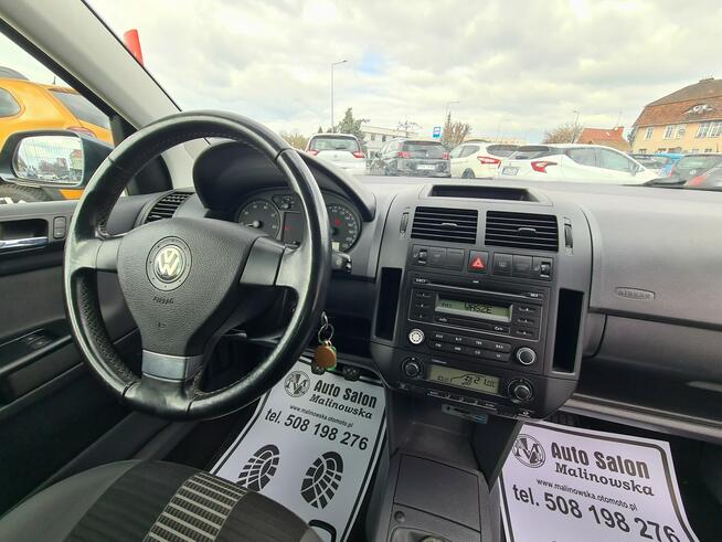 Volkswagen Polo Klimatronik PDC Grzane Fotele Tempomat Halogeny Komputer