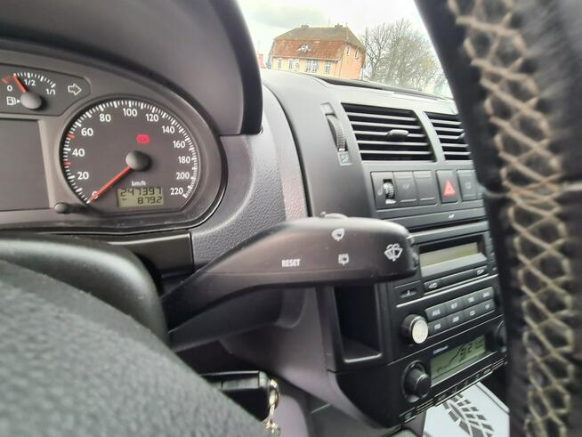 Volkswagen Polo Klimatronik PDC Grzane Fotele Tempomat Halogeny Komputer