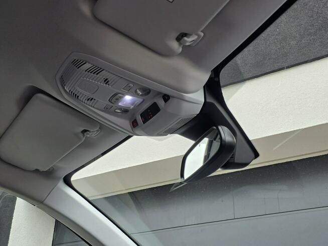 Peugeot 3008 bezwypadkowy* bardzo zadbany* 1 lakier* zarejestrowany w PL