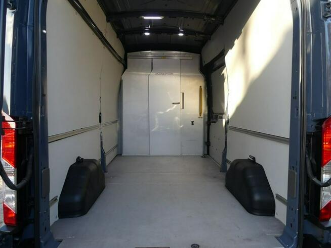 Ford Transit 2,0 tDCI 130KM EcoBlue L3H3 Kamera SYNC3 BLIS mały przebieg F. VAT23