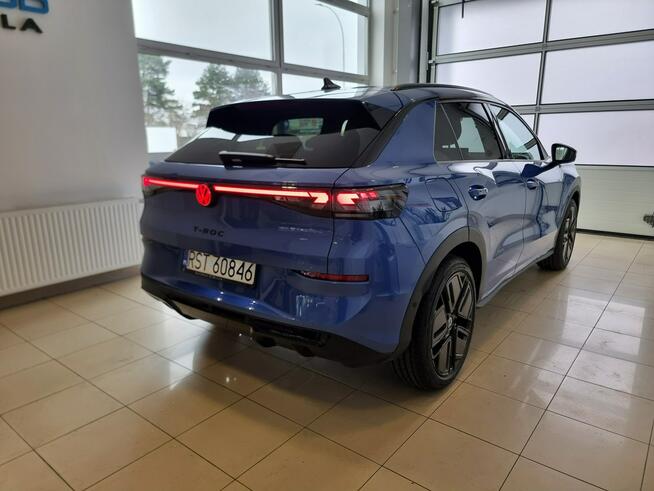 Volkswagen T-Roc R-Line 1.5 eTSI 150KM automat DSG Pakiet Technology "Innovision Pro"