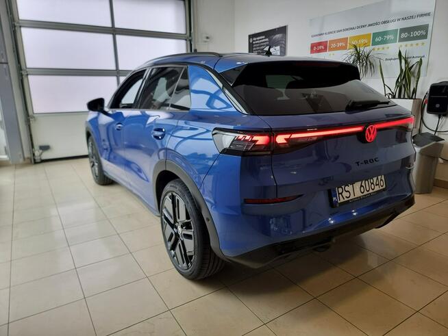 Volkswagen T-Roc R-Line 1.5 eTSI 150KM automat DSG Pakiet Technology "Innovision Pro"