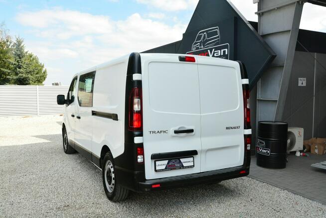 Renault Trafic long L2H1 brygadówka 7-osobowy 2,0 150KM pełna opcja 2-stronne drzwi