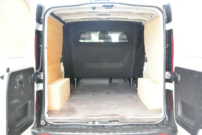 Renault Trafic long L2H1 brygadówka 7-osobowy 2,0 150KM pełna opcja 2-stronne drzwi