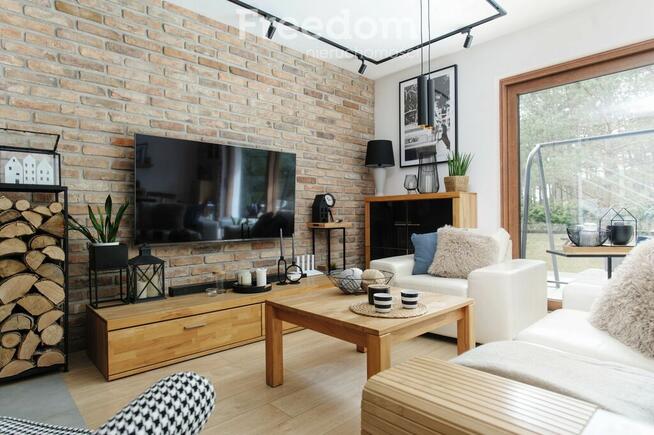 Dom w zabudowie biiźniaczej