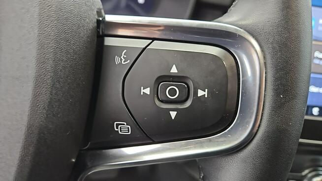 Volvo C40 P6 Recharge Core ! Z Polskiego Salonu ! Faktura VAT !