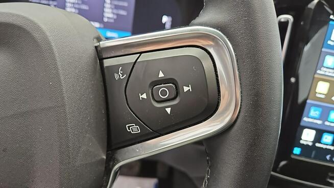 Volvo XC 40 73kWh P6 Recharge Plus aut ! Z Polskiego Salonu ! Faktura VAT !