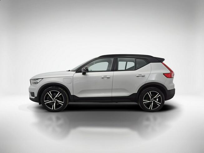 Volvo XC 40 Plug-In Hybrid R-Design aut ! Z Polskiego Salonu ! Faktura VAT !