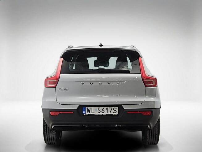 Volvo XC 40 Plug-In Hybrid R-Design aut ! Z Polskiego Salonu ! Faktura VAT !