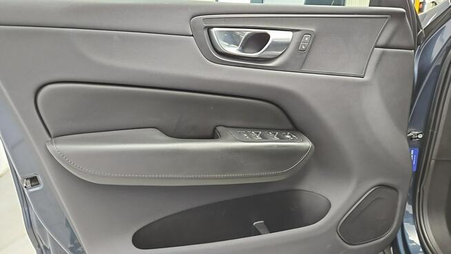 Volvo XC 60 B4 B Core aut ! Z Polskiego Salonu ! Faktura VAT !