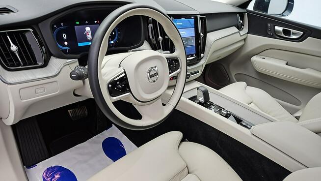 Volvo XC 60 AWD Plus Bright aut ! Z Polskiego Salonu ! Faktura VAT !