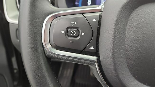Volvo XC 60 B4 D Core aut ! Z Polskiego Salonu ! Faktura VAT !