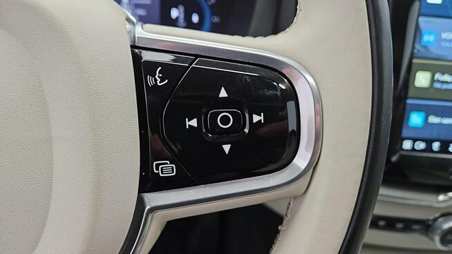 Volvo XC 60 AWD Plus Bright aut ! Z Polskiego Salonu ! Faktura VAT !
