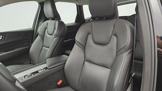 Volvo XC 60 Plus Bright aut ! Z Polskiego Salonu ! Faktura VAT !