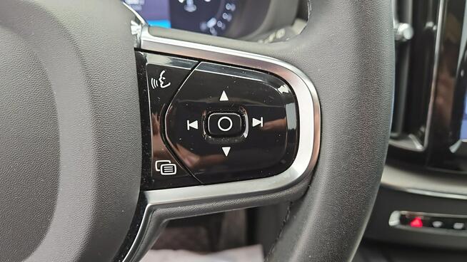 Volvo XC 60 Plus Bright aut ! Z Polskiego Salonu ! Faktura VAT !