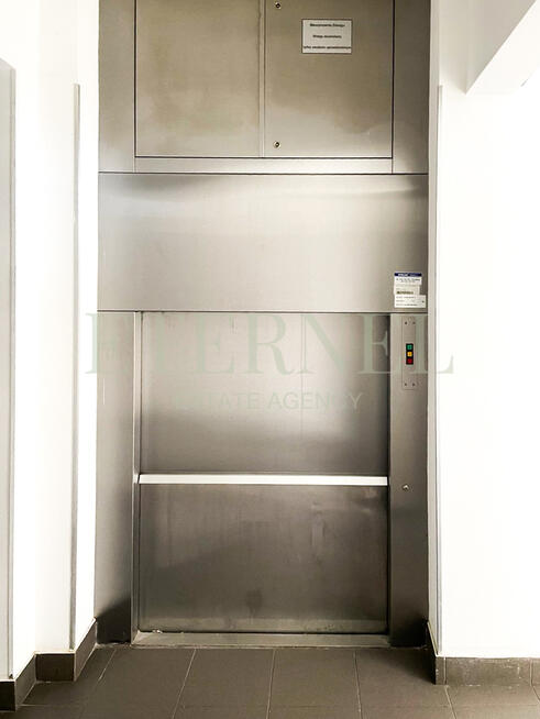 Powierzchnia biurowo-usługowa 230m2 + piwnice 600m