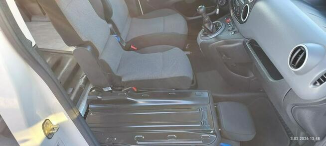 Peugeot Partner 1,6 HDI 99KM/3 miejscowy/Parktronik/tempomat