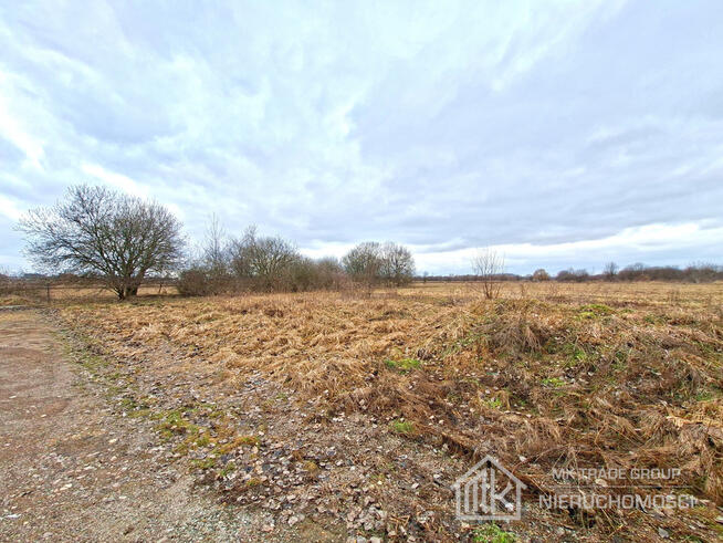 Działka budowlana 10,63 a, MN media
