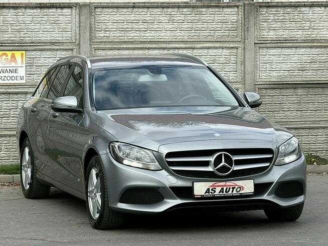 Mercedes C 200 D 136KM Avantgarde/Navi/Alufelgi//Skóry/el.klapa/Parktronic