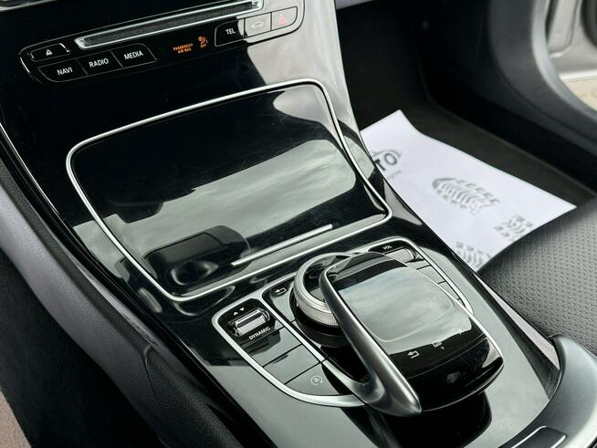 Mercedes C 200 D 136KM Avantgarde/Navi/Alufelgi//Skóry/el.klapa/Parktronic