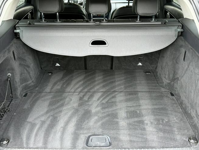 Mercedes C 200 D 136KM Avantgarde/Navi/Alufelgi//Skóry/el.klapa/Parktronic