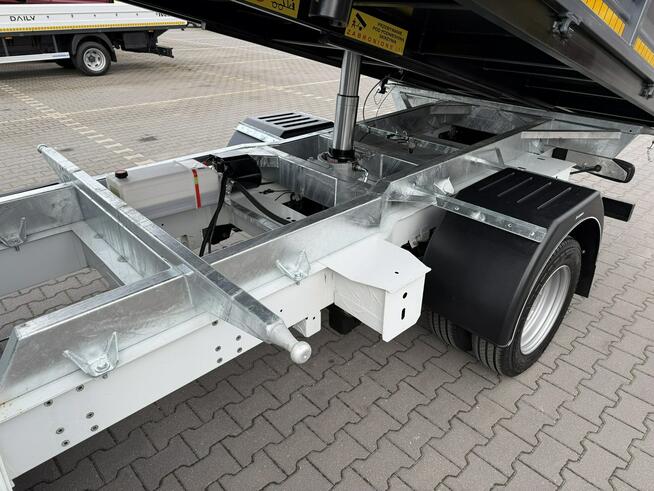 Renault Master 7 Os. Brygadówka DOKA Zabudowa Wywrotka 3 stronna (IVECO, VOLKSWAGEN)