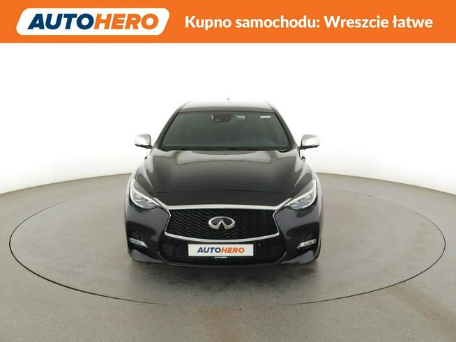 Infiniti Q30 4x4 automat skóra/alcantara navi klima auto grzane fotele