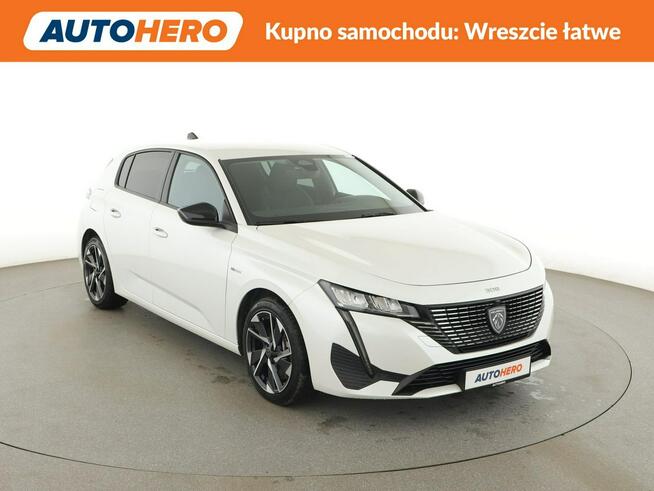 Peugeot 308 PHEV Allure Pack navi kamera180 LED ACC