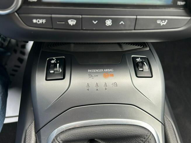 Toyota Avensis NAVI*Kamera*Cofania*Grzane*Fotele*Serwis*ASO*Zarejestrowana
