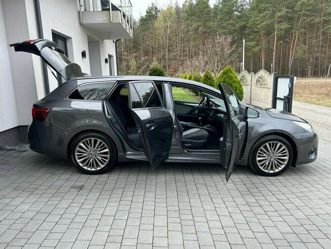 Toyota Avensis NAVI*Kamera*Cofania*Grzane*Fotele*Serwis*ASO*Zarejestrowana