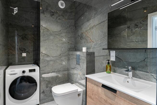 2 pok. | Balkon | SPA i Siłownia | Centrum