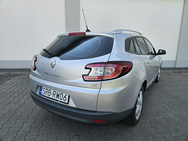 Renault Megane Nawigacja Bezwypadkowa
