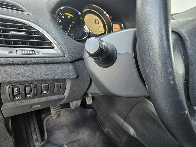 Renault Megane Nawigacja Bezwypadkowa