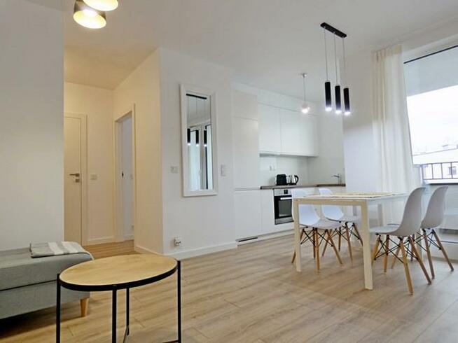 2 pokoje z miejscem w garażu- Janowiecka 29B