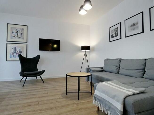 2 pokoje z miejscem w garażu- Janowiecka 29B