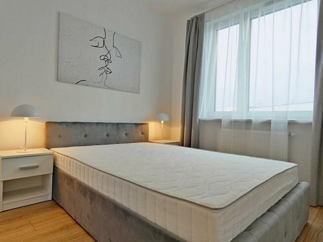 2 pokoje z miejscem w garażu- Janowiecka 29B